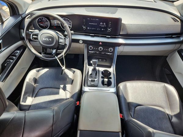 2023 KIA CARNIVAL