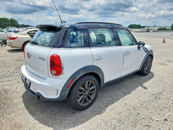 2014 MINI COOPER