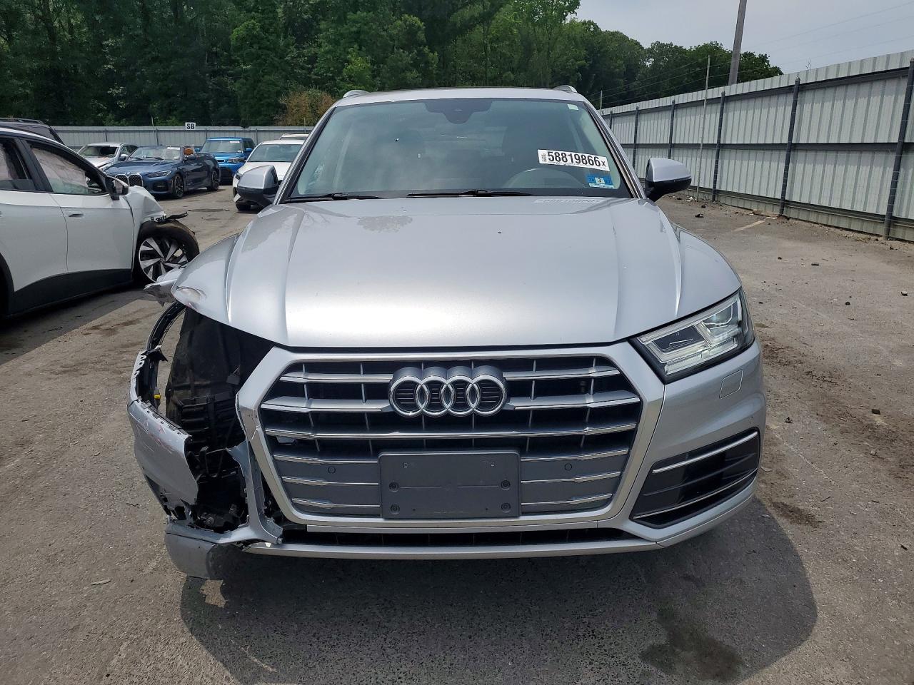 2018 AUDI Q5 quattro Premium Plus