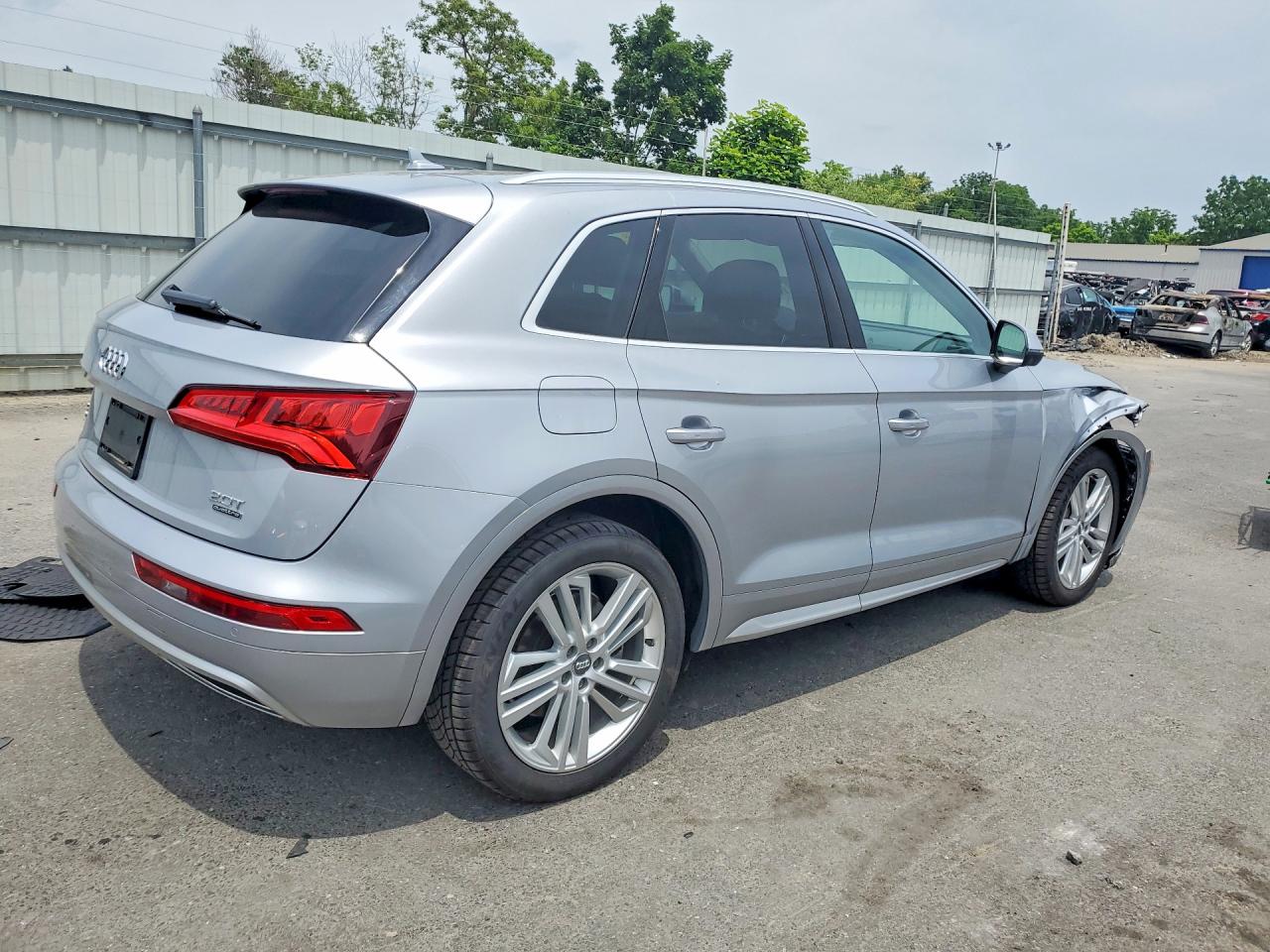 2018 AUDI Q5 quattro Premium Plus