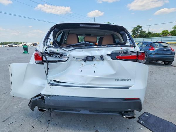 2015 LEXUS NX 200t Luxury