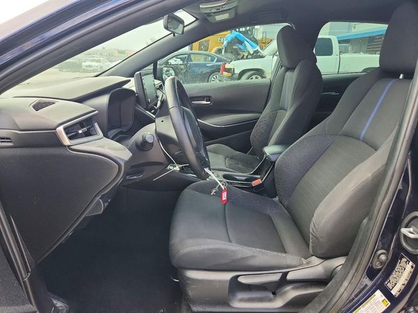 2022 TOYOTA COROLLA