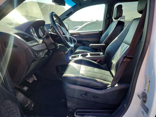 2017 DODGE GRAND CARAVAN GT