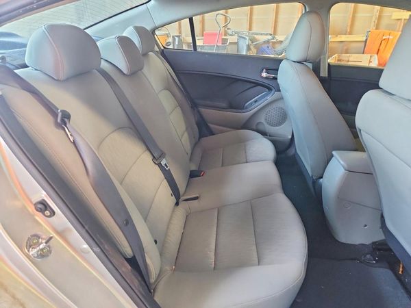 2015 KIA FORTE