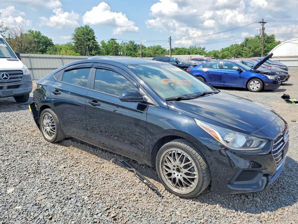 2022 HYUNDAI ACCENT SE, SEL