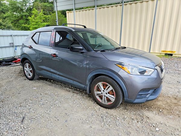 2018 NISSAN KICKS