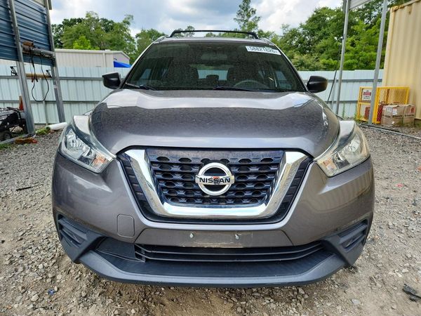 2018 NISSAN KICKS