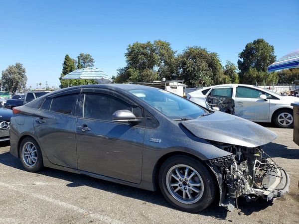 2017 TOYOTA PRIUS Three/Four/Four Adv