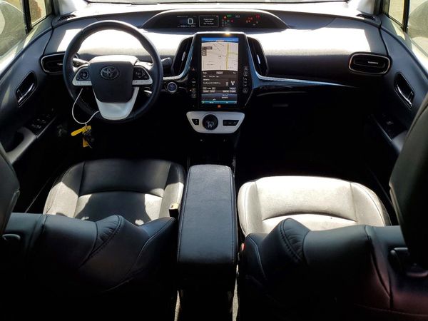 2017 TOYOTA PRIUS Three/Four/Four Adv