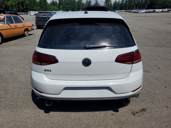 2018 VOLKSWAGEN GTI S, SE, Autobahn