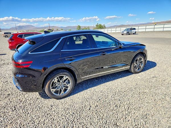 2025 GENESIS GV70