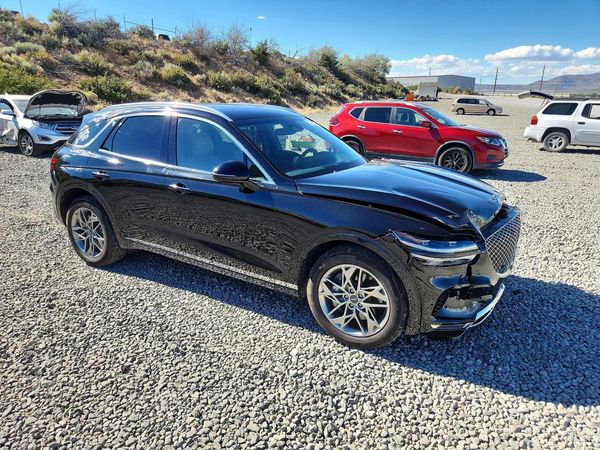 2025 GENESIS GV70