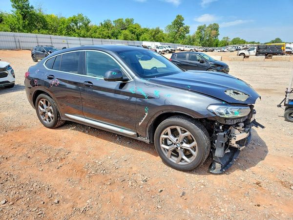 2022 BMW X4 xDrive30i