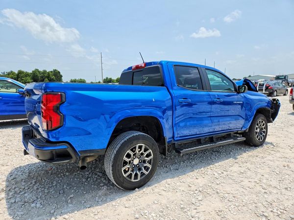 2023 CHEVROLET COLORADO LT