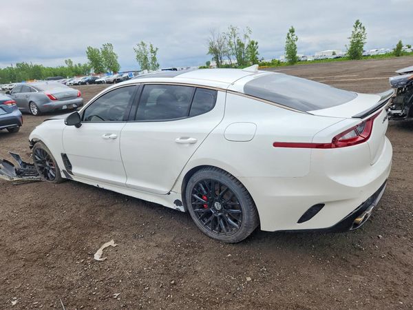 2018 KIA STINGER