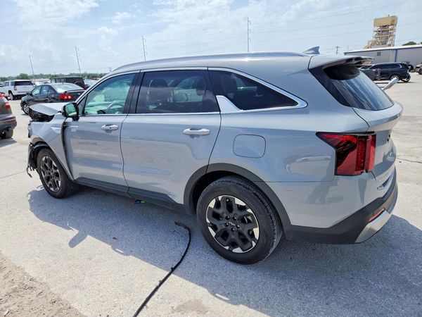 2024 KIA SORENTO