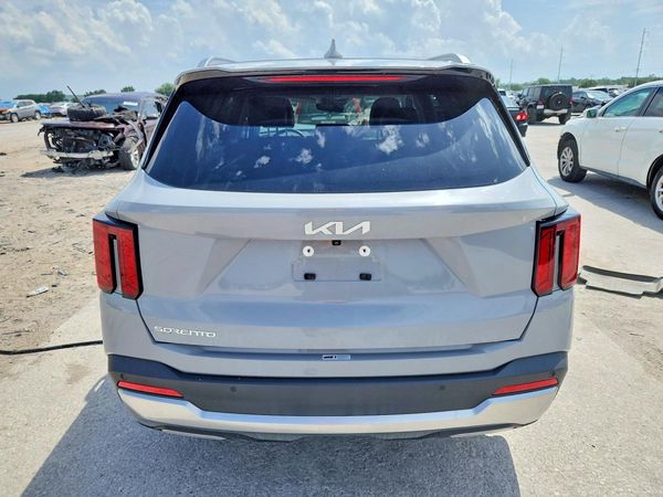 2024 KIA SORENTO