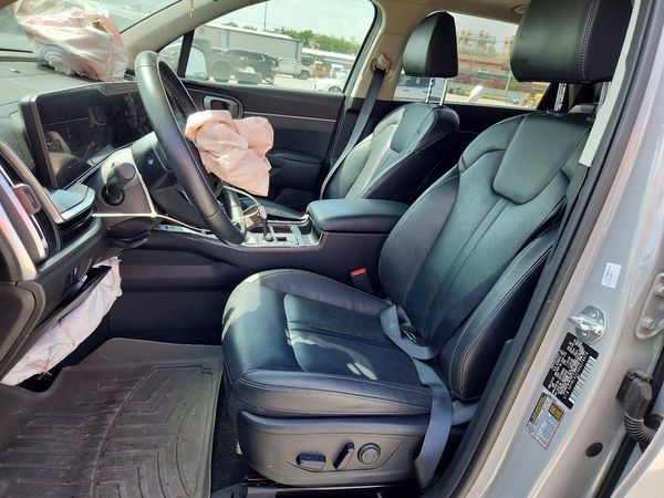 2024 KIA SORENTO
