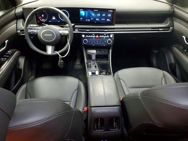 2025 HYUNDAI SANTA CRUZ SEL Activity