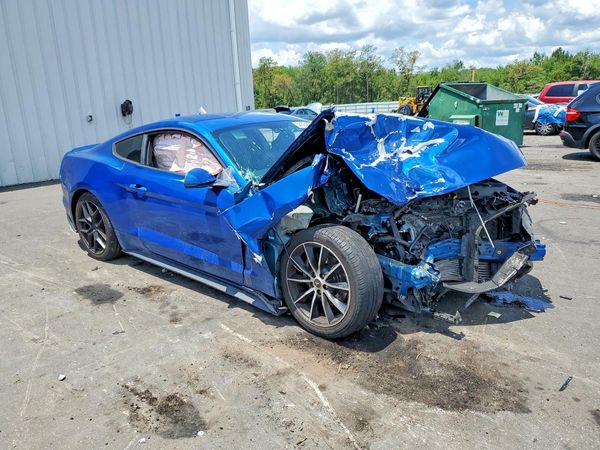 2017 FORD MUSTANG I4 Coupe — Passenger 3/4