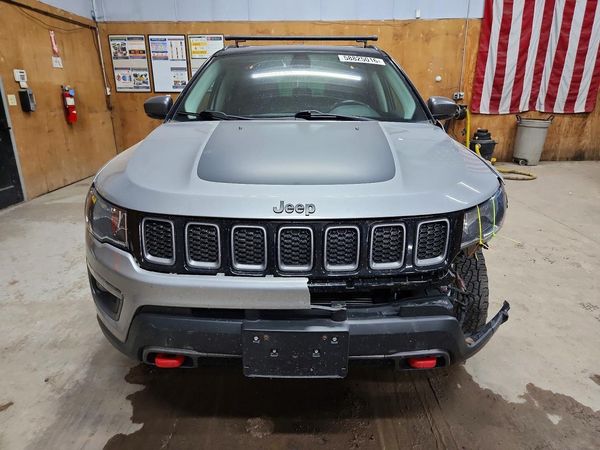 2019 JEEP COMPASS TRAILHAWK 4X4