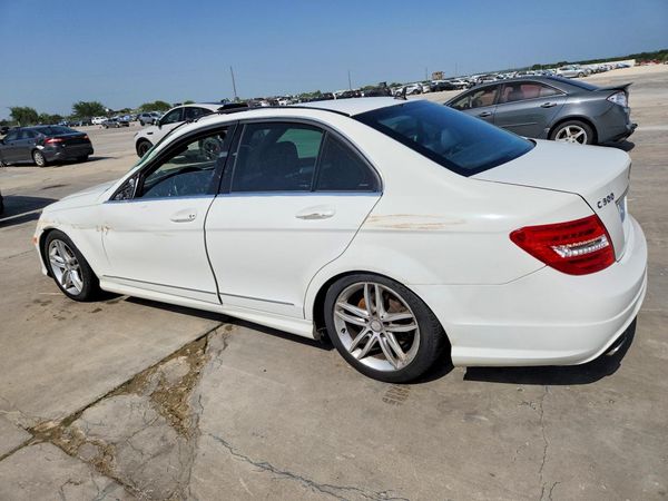 2013 MERCEDES-BENZ C