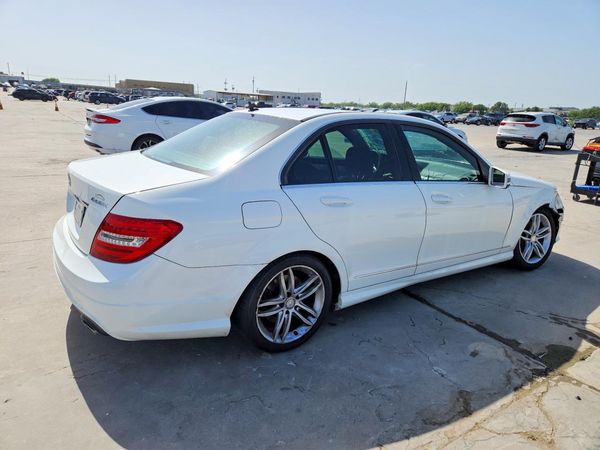 2013 MERCEDES-BENZ C