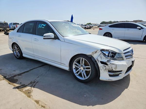 2013 MERCEDES-BENZ C