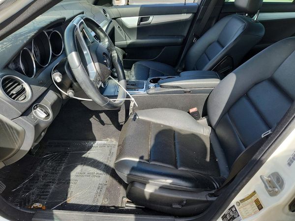2013 MERCEDES-BENZ C