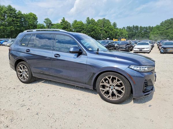 2021 BMW X7 xDrive40i