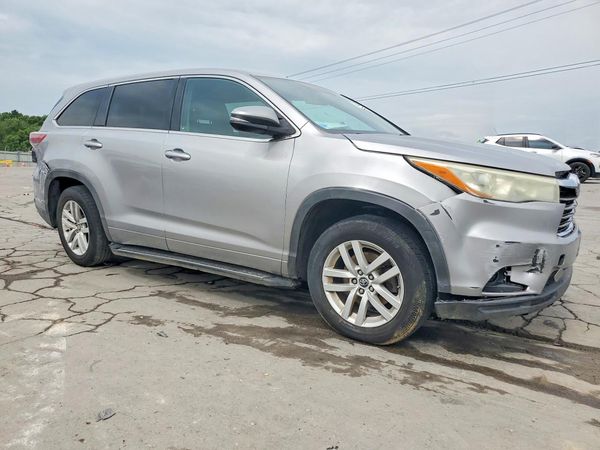 2016 TOYOTA HIGHLANDER