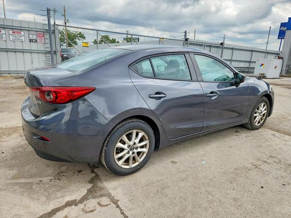 2015 MAZDA 3