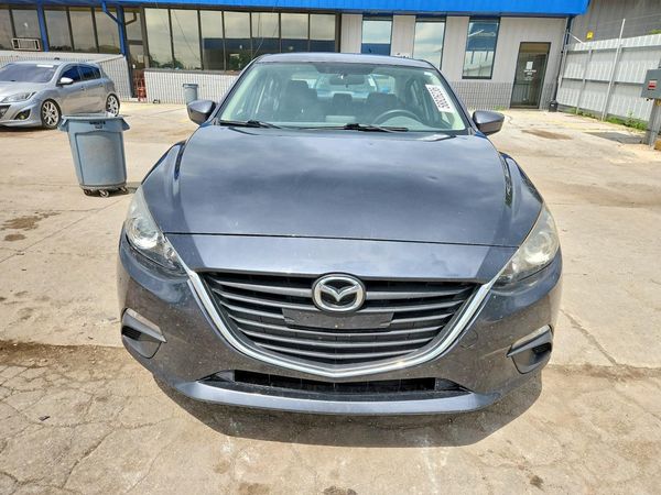 2015 MAZDA 3