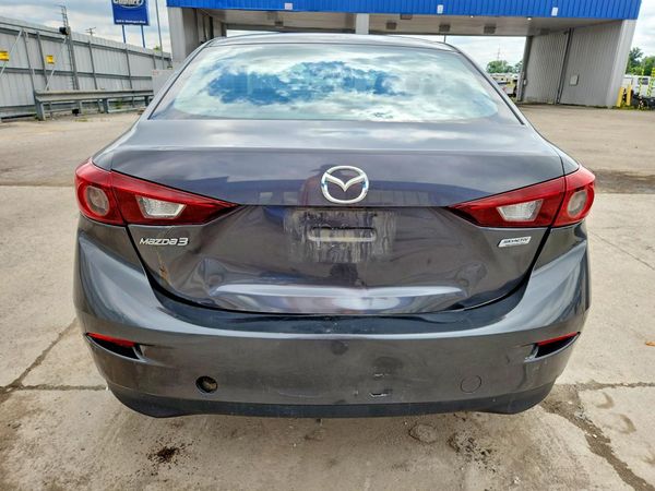 2015 MAZDA 3