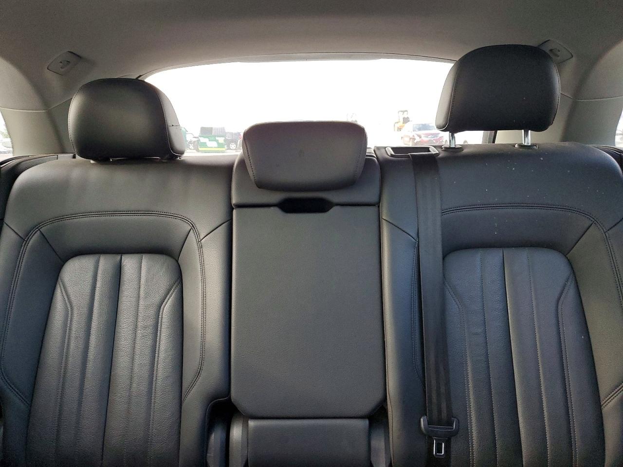 2018 AUDI Q5 quattro Premium Plus