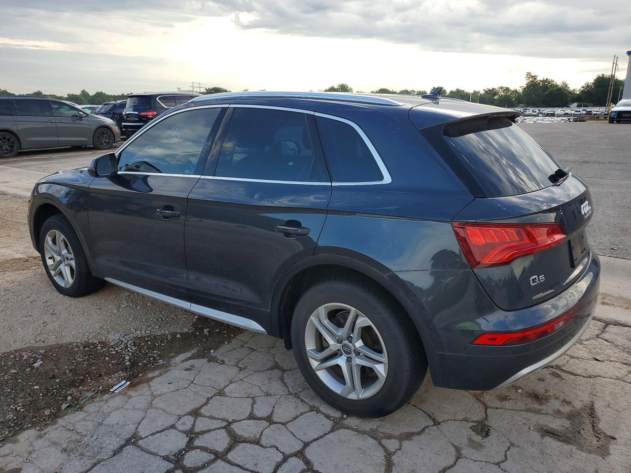 2018 AUDI Q5 quattro Premium Plus