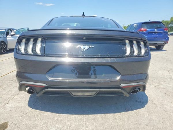 2022 FORD MUSTANG
