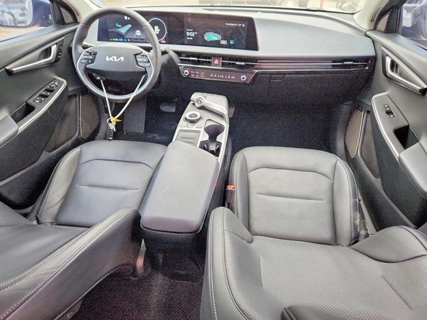 2023 KIA EV6 Light, Wind