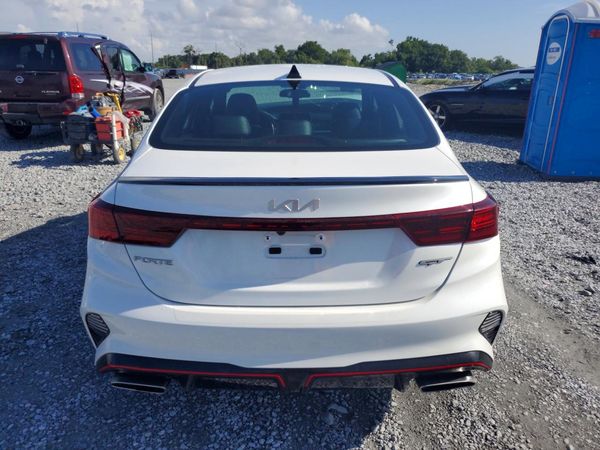2024 KIA FORTE GT