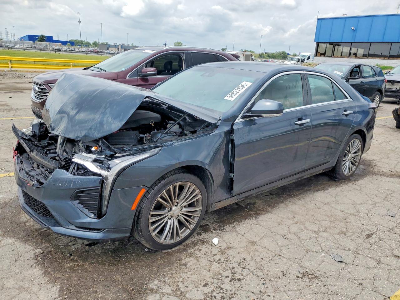2021 CADILLAC CT4 Premium Luxury