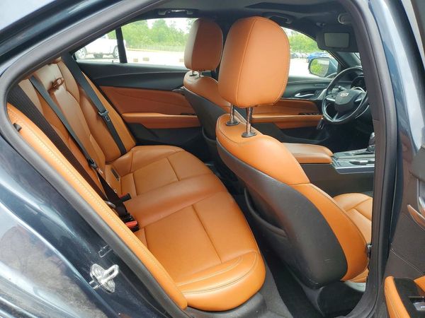 2021 CADILLAC CT4 Premium Luxury