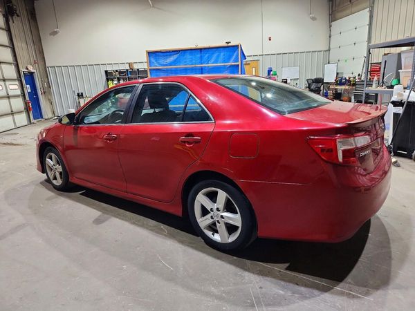 2014 TOYOTA CAMRY