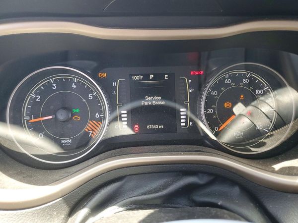 2015 JEEP CHEROKEE LATITUDE FWD