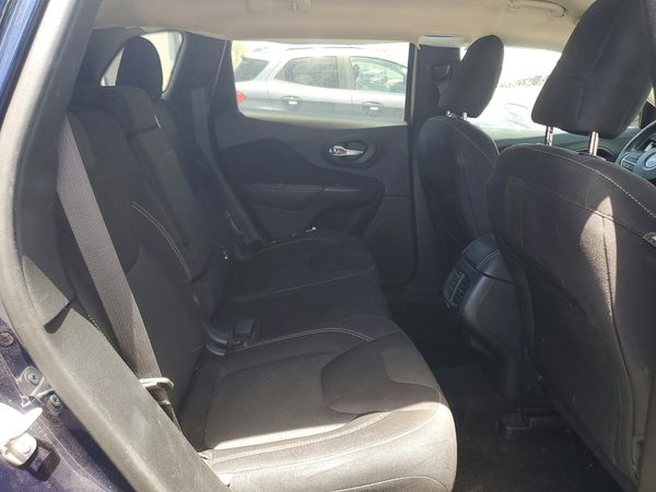 2015 JEEP CHEROKEE LATITUDE FWD