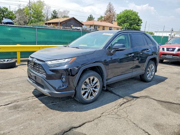 2022 TOYOTA RAV4 Limited