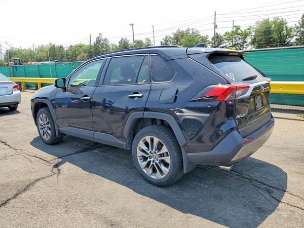 2022 TOYOTA RAV4 Limited