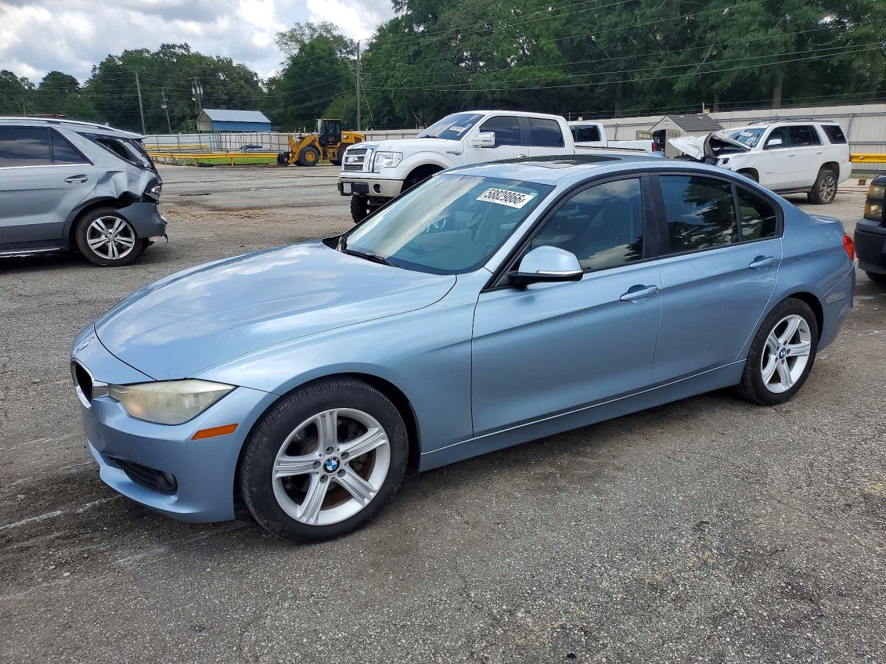 2015 BMW 320