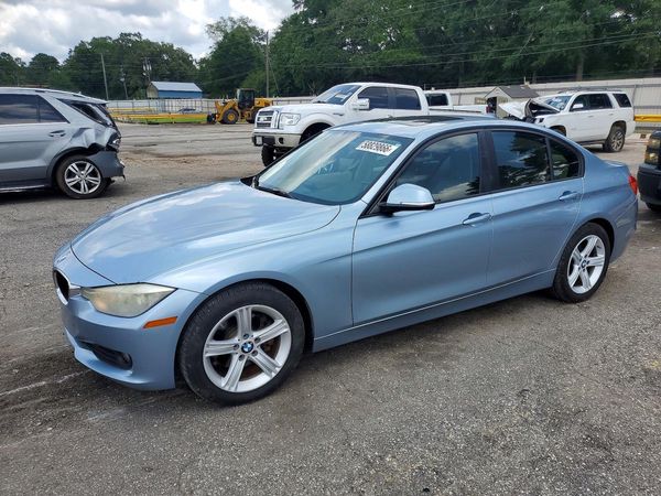 2015 BMW 320