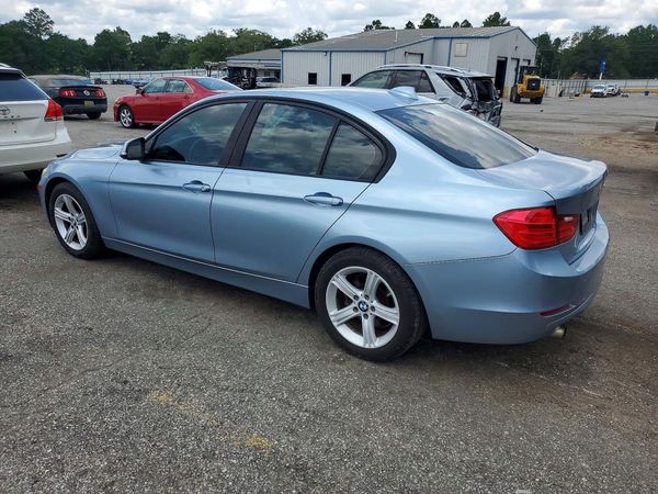 2015 BMW 320