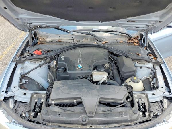 2015 BMW 320